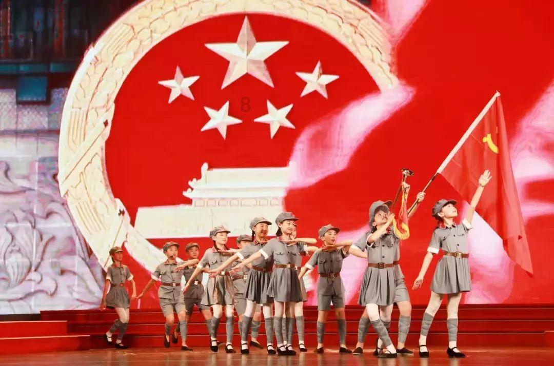 我问大家我胖不胖啊他来这边问我身高干嘛游戏画面